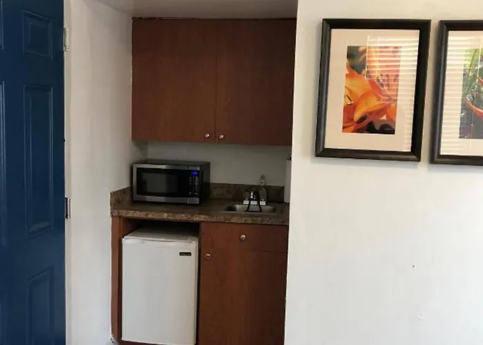 Harding Miami Beach Apartments