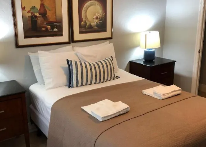 Harding Miami Beach Apartments